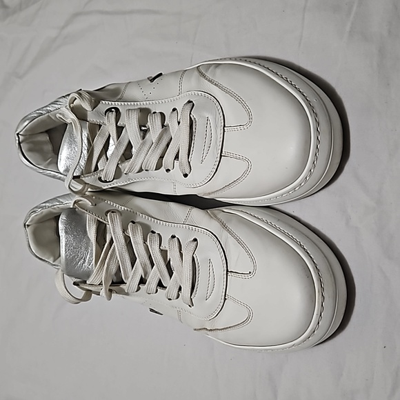 Ed Parrish white trainers. - Picture 1 of 8